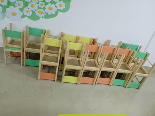 Стіл Ромашка 6 шт. столів пелюсток дитячий регульований + стільчики дерев'яні ST-869 ST-869 фото